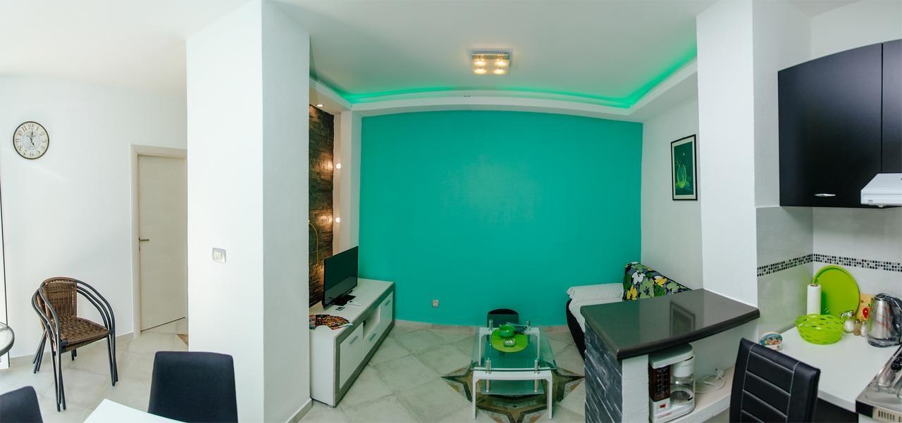 Apartmani Mozaici Рисан Экстерьер фото